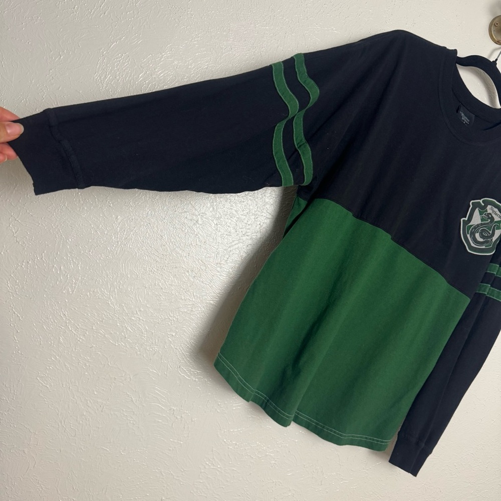 Universal Black‎ and Green Slytherin Long Sleeve Tee - Picture 5 of 7